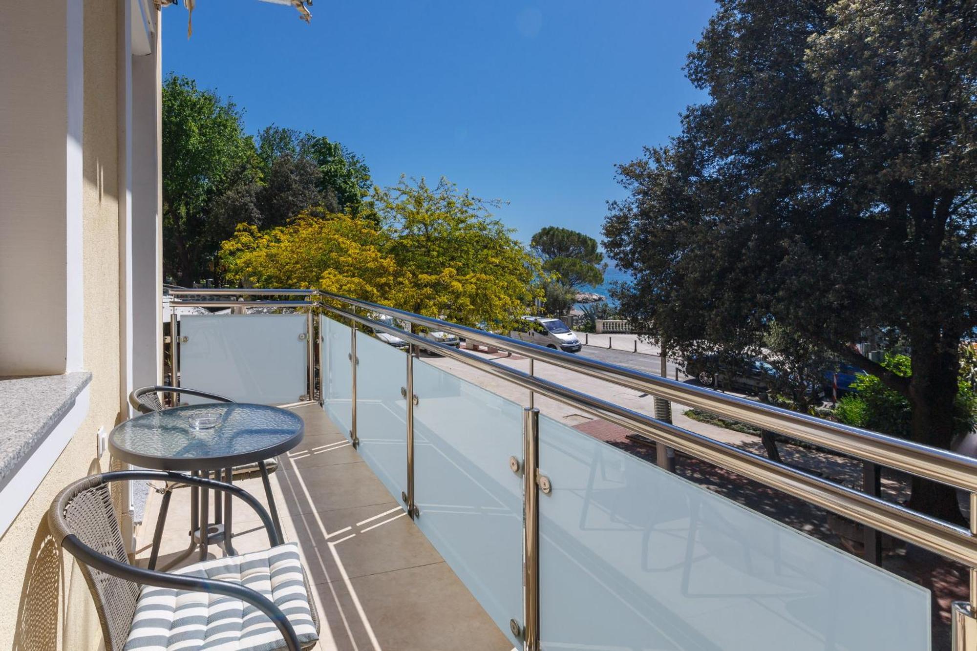 Apartmani Simi - The Wave Crikvenica Exterior photo