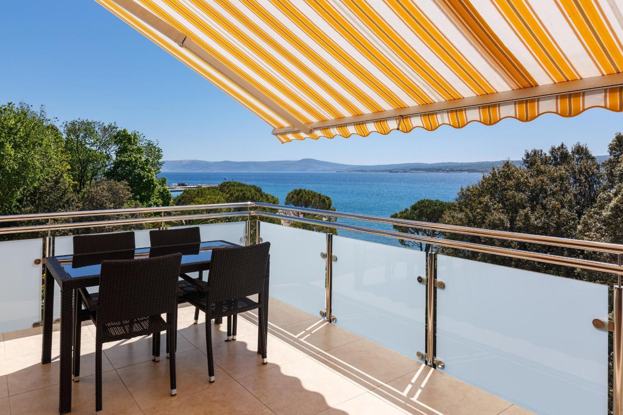 Apartmani Simi - The Wave Crikvenica Exterior photo